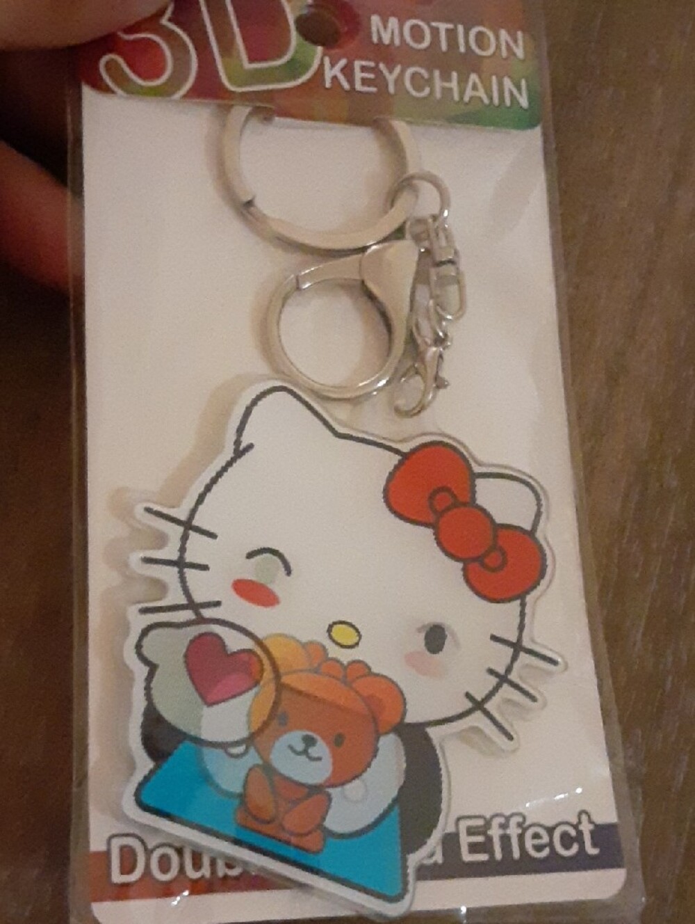 Hello Kitty 3D Motion Keychain - Double-Sided Effect - Picture 3 of 4